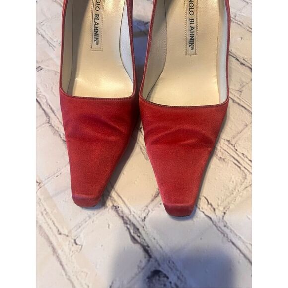 Manolo Blahnik Size 36 Pointed Toe Suede Pump Heels Red Classic Dressy Glam - Picture 4 of 16